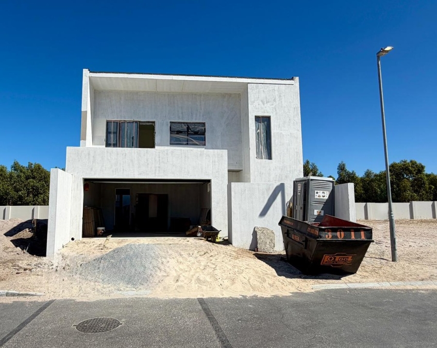 4 Bedroom Property for Sale in Sandown Western Cape